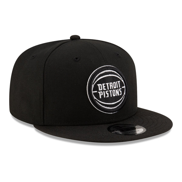 Detroit Pistons New Era Black & White 950 Snapback in Black - Front Right View