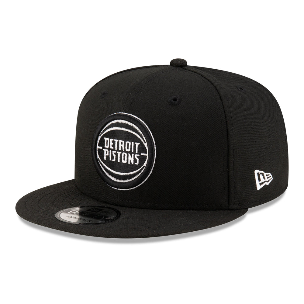 Detroit Pistons New Era Black & White 950 Snapback