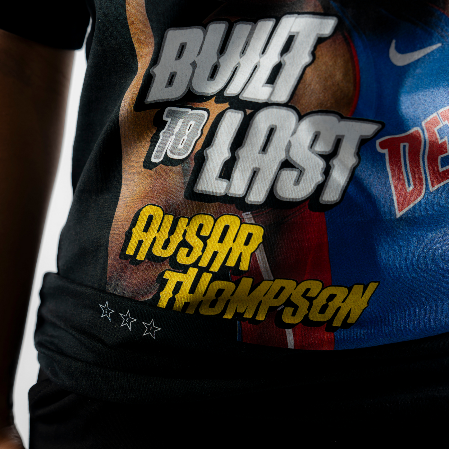 Model wearing Ausar Thompson SLAM Magazine 257 Cover T-Shirt in Black - Shirt Graphic  View 
