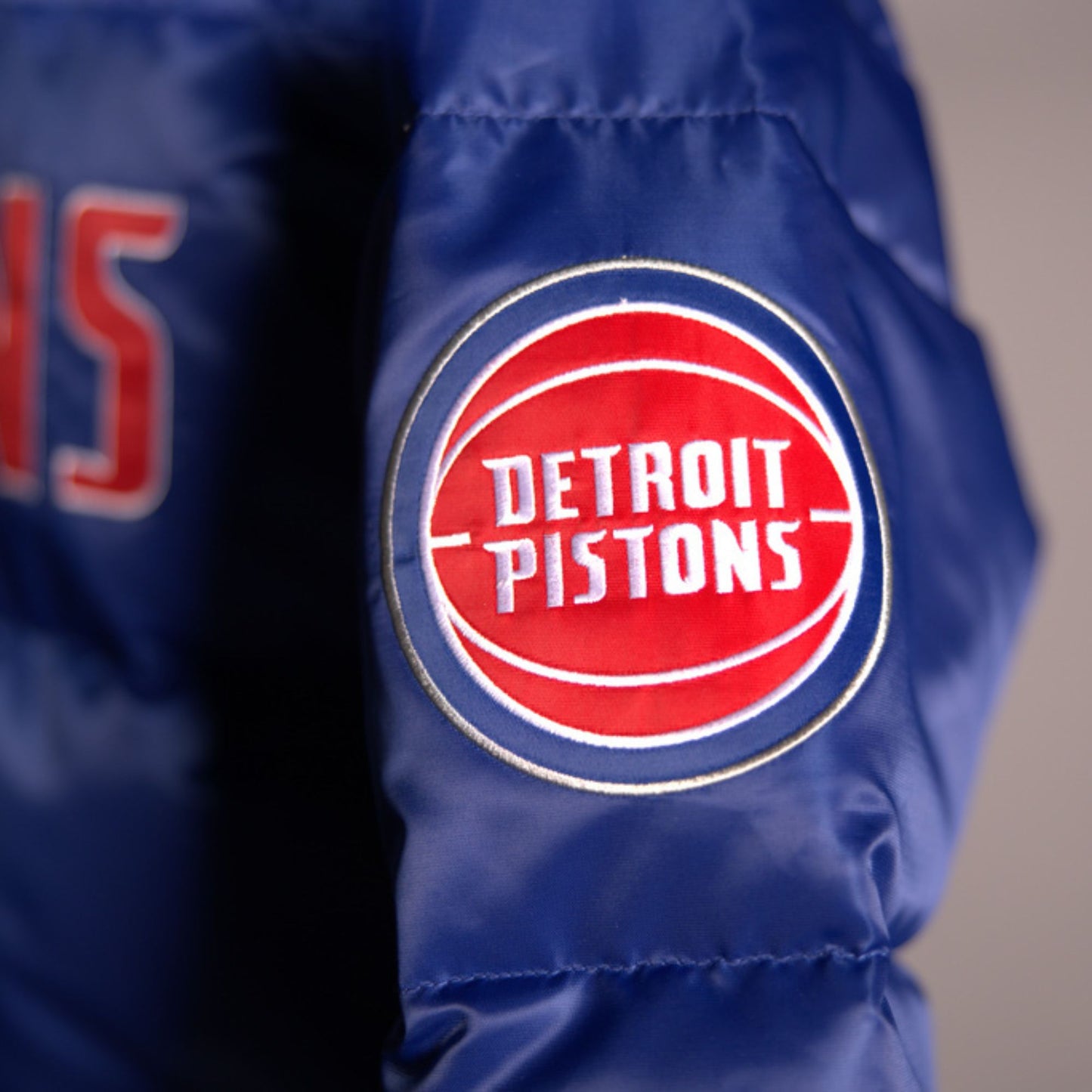 Pistons x Ty Mopkins DETROIT PISTONS DOWN BUBBLE JACKET