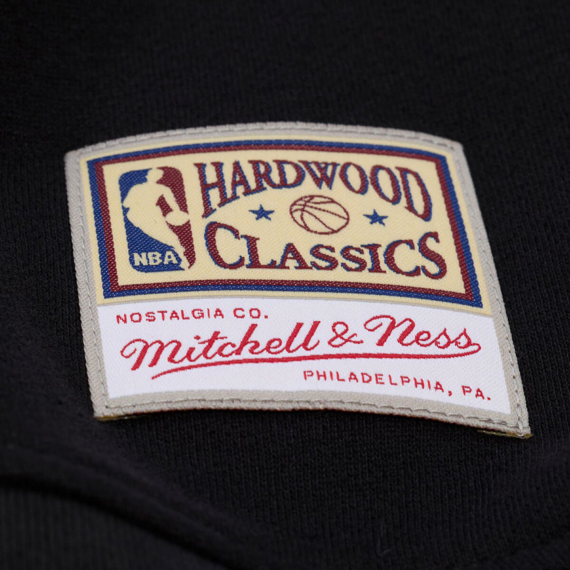 Ladies Detroit Pistons Mitchell & Ness Script Lightweight Crewneck Sweatshirt in Black - Jock Tag View