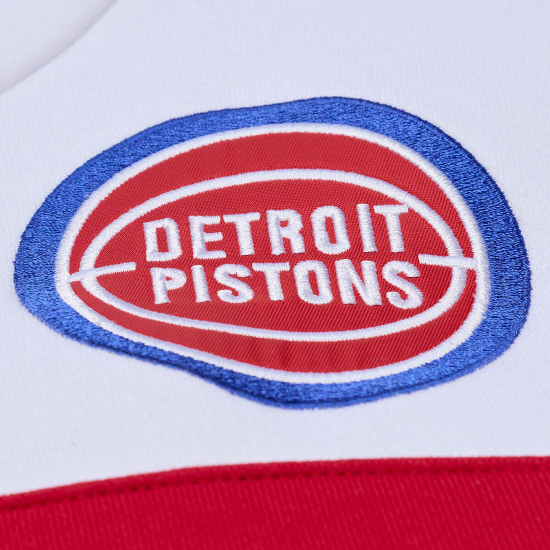 Detroit Pistons Mitchell & Ness Head Coach Hooded Sweatshirt in White red and Blue - Logo View