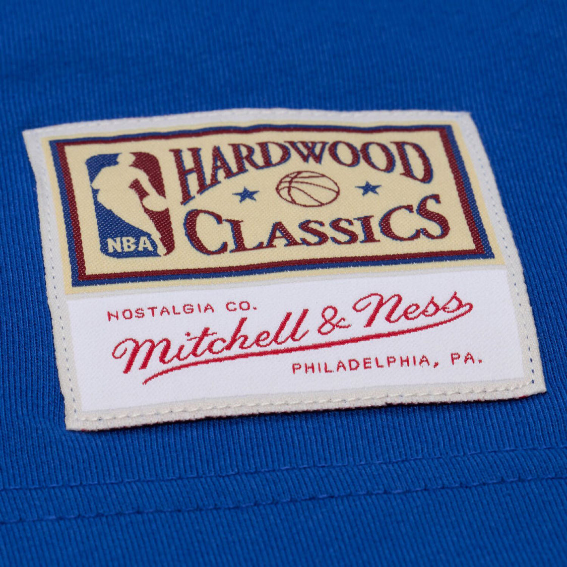 Detroit Pistons Mitchell & Ness Head Coach T-Shirt in Blue - Jock Tag View