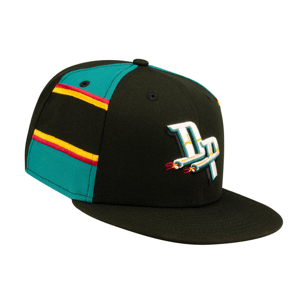 New Era Pistons Hardwood Classics Snapback in Black - Side View